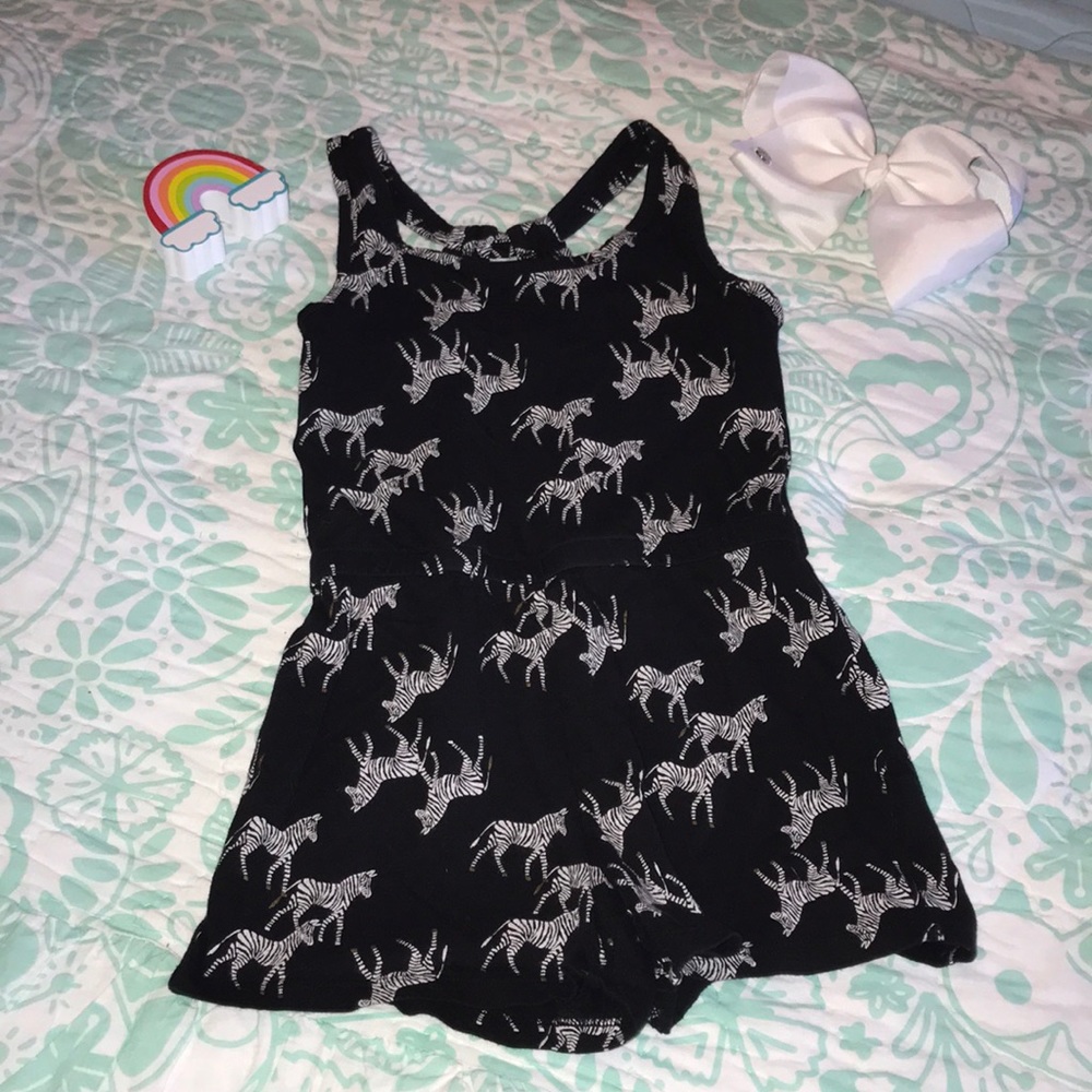 ⭐️ Old Navy - Girls Zebra Romper